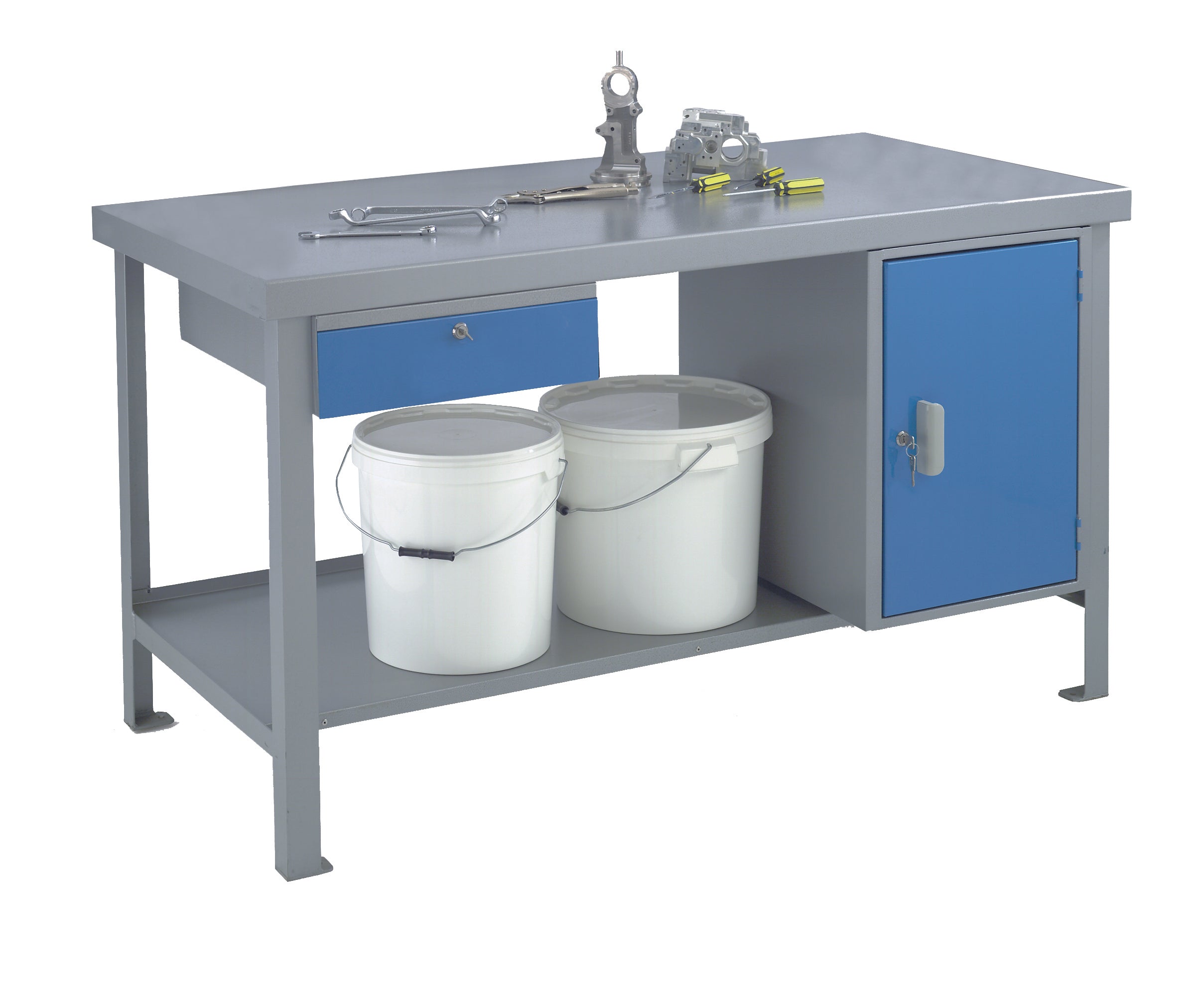 Single Lockable Drawer