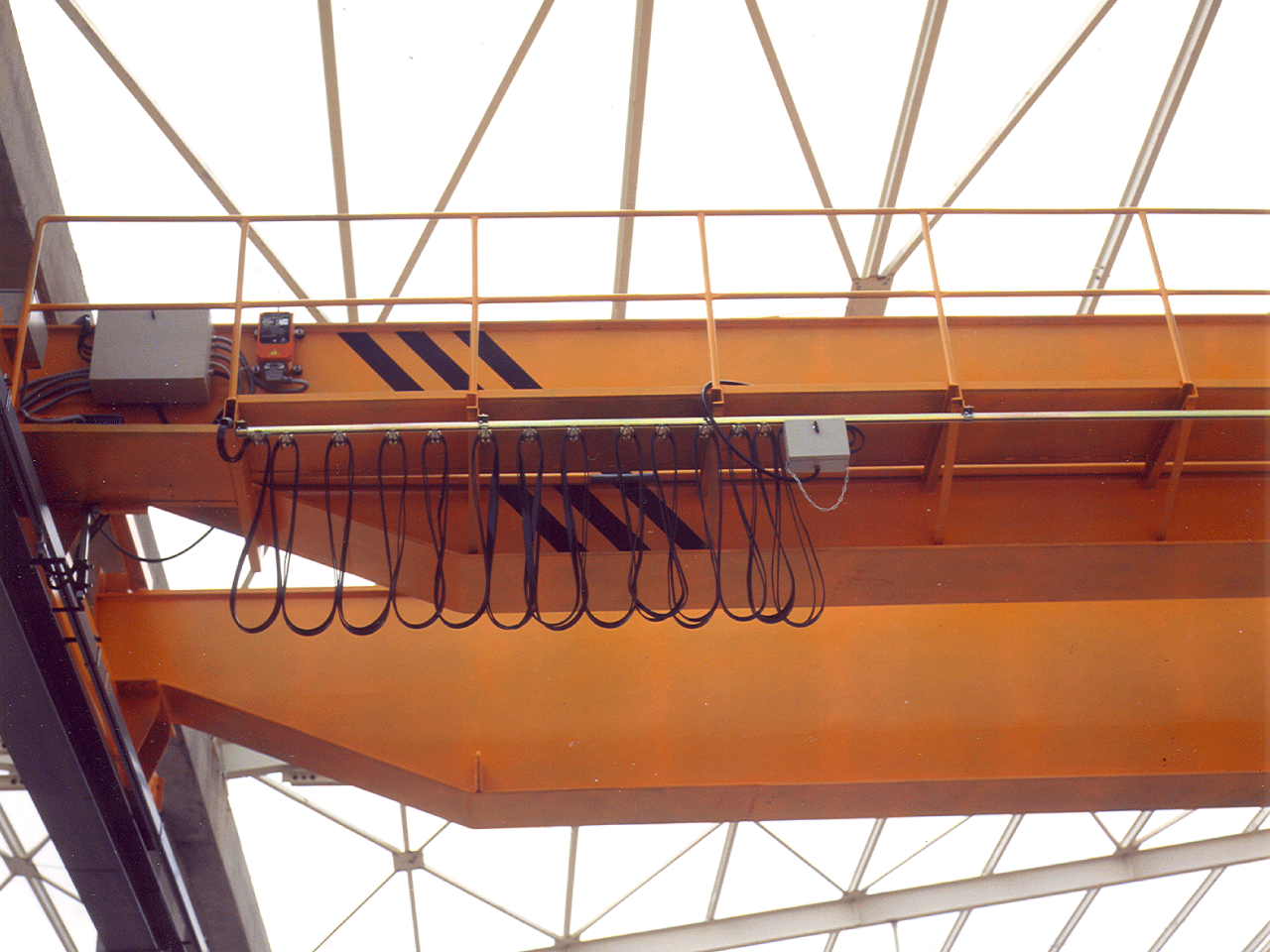 C-Rail Festoon Cable Supply System
