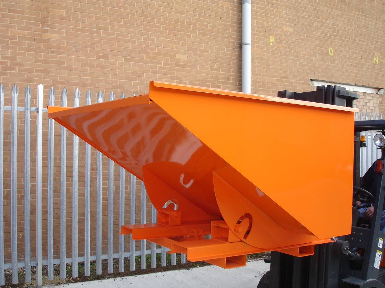 Forklift Tipping Skip ICUS