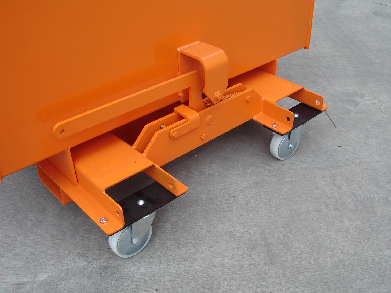 Forklift Tipping Skip ICUS