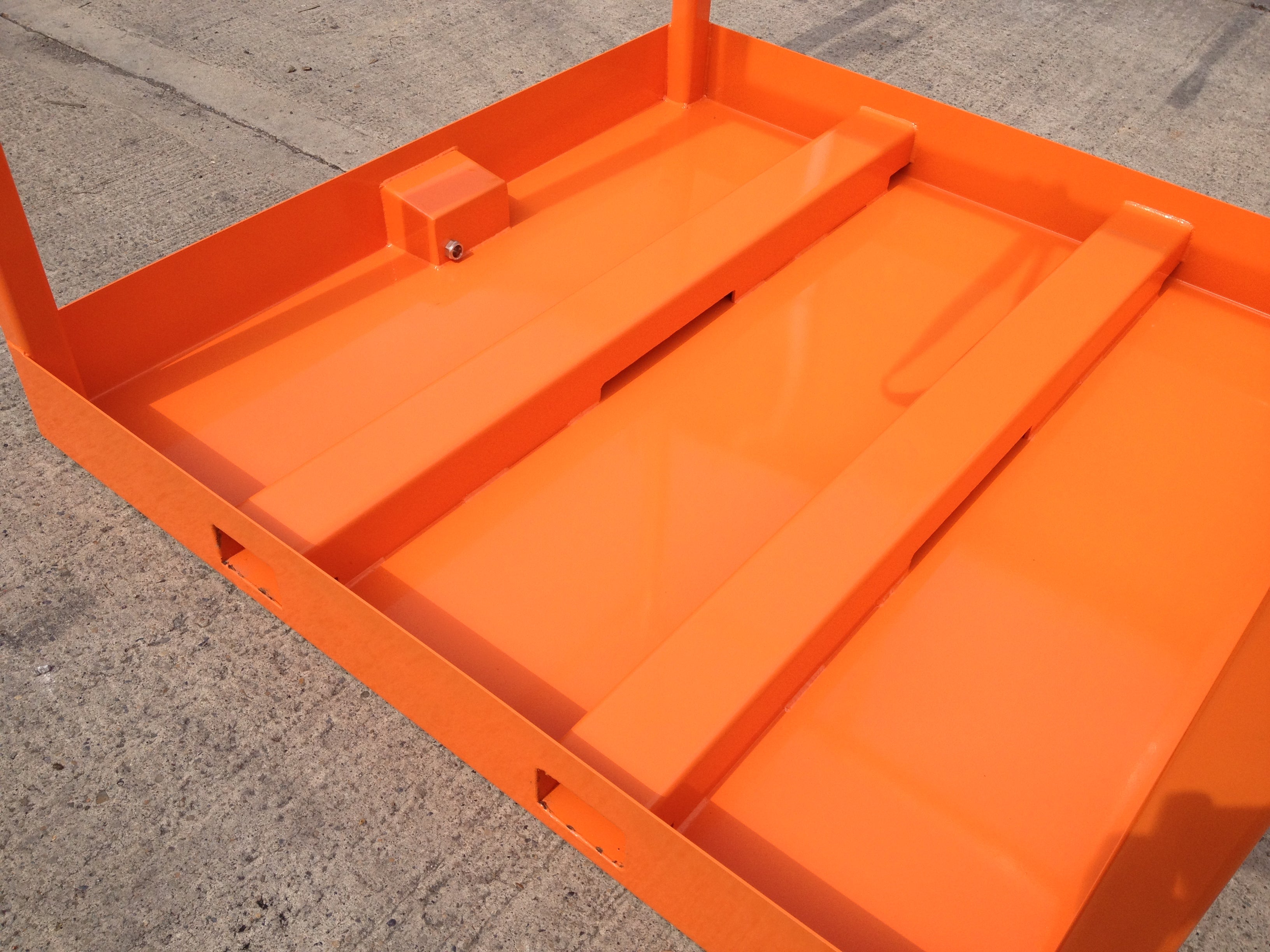 Portable Toilet Lifting Frame