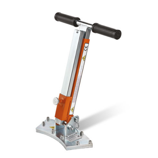 ITALIFTERS CL11 Curved Base Magnetic Manhole Cover Lifter
