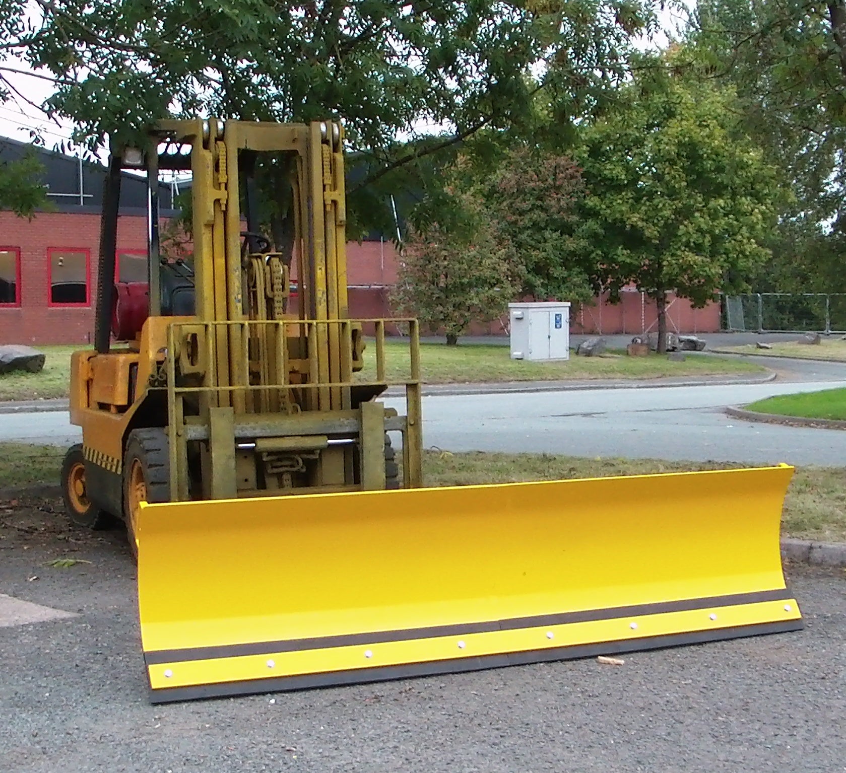 Sprung Snow Plough