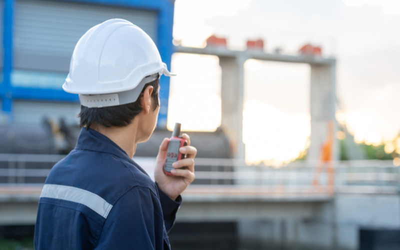 BEYOND THE WORKSHOP: HOW PORTABLE GANTRY SYSTEMS ARE REDEFINING FIELD MAINTENANCE LOGISITCS LES - Lifting Equipment Store®