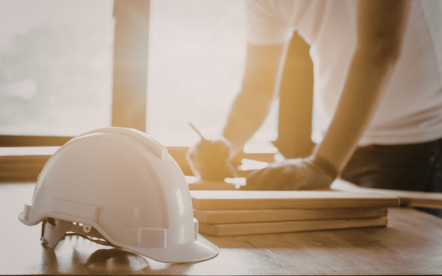 WHY CHOOSING THE RIGHT LIFTING EQUIPMENT IS CRITICAL FOR SAFETY & PRODUCTIVITY