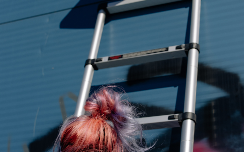 The COMPLETE GUIDE TO TELESCOPIC LADDERS: THE PORTABLE, SPACE-SAVING UPGRADE YOU NEED LES - Lifting Equipment Store®