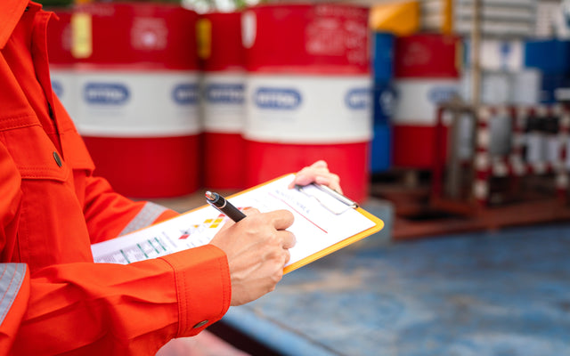 A SIMPLE GUIDE TO SAFE CHEMICAL STORAGE