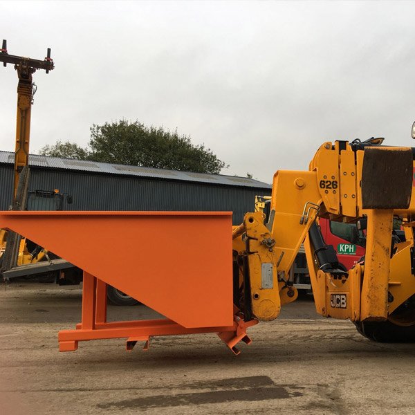 Telehandler Auto-Locking Tipping Skip Invicta Attachments 