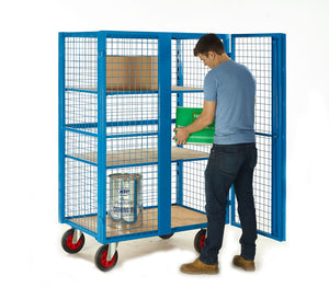Heavy Duty Distribution Trucks