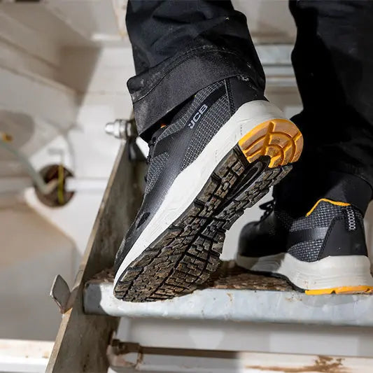 JCB Spark Black Trainer S3 SRC JCB 