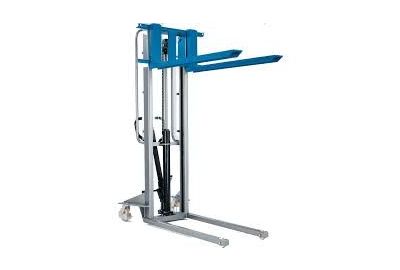 HYDRAULIC AND MANUAL HAND STACKERS